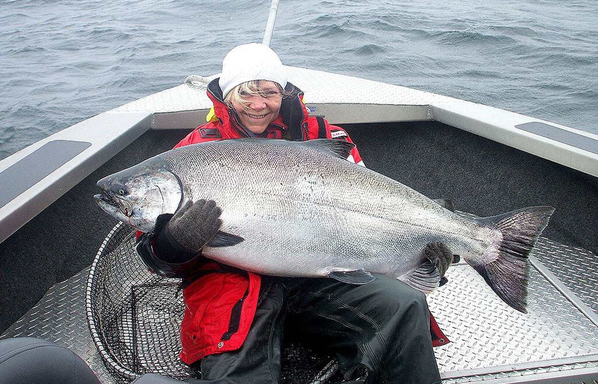 Salmon Fishing In Canada Incredible Chinook (King) & Coho Fishing